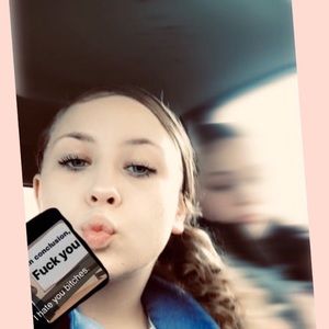 Meet your Posher, Raylynn